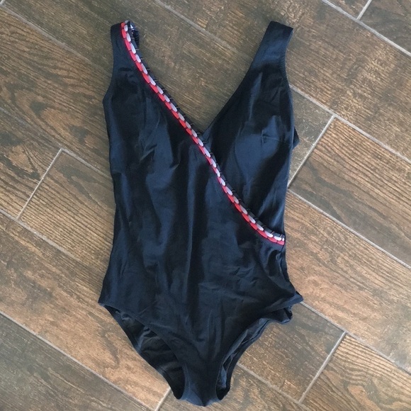 Gottex / 1 pc. Surplice Swimsuit. Size 14. D/A204 - Picture 1 of 5